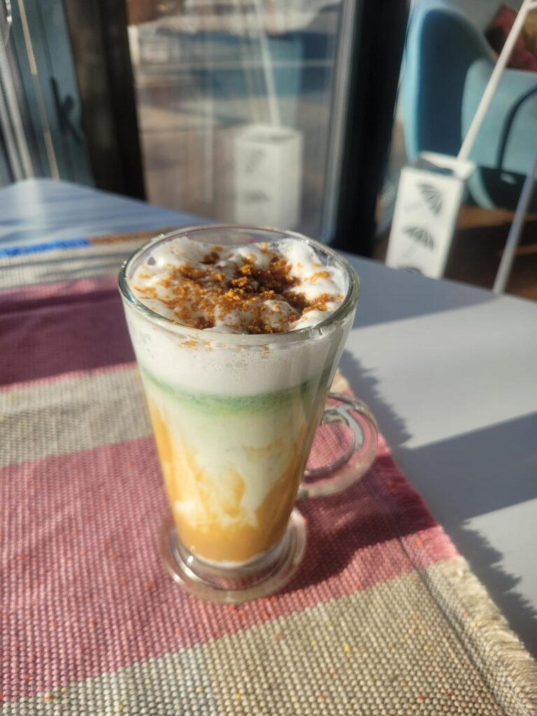 Matcha biscoff
